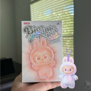 SEALED - Big Into Energy Luck Pendant labubu